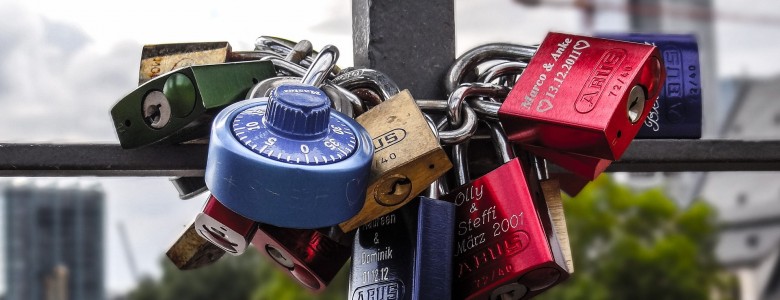 padlocks-1009021_1920